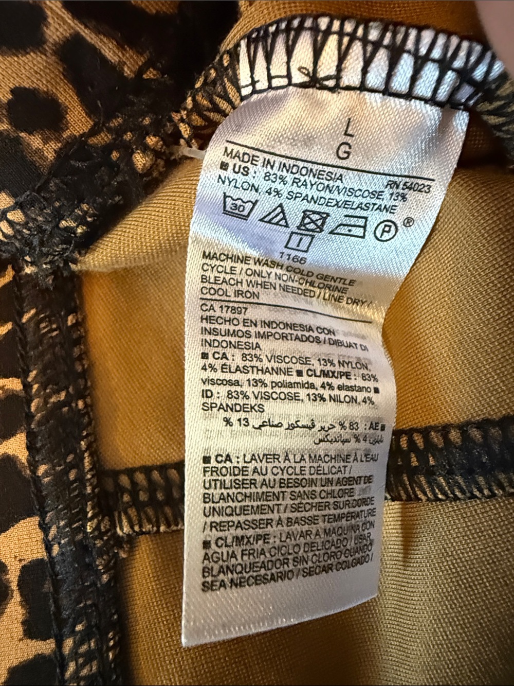 Old Navy Women’s Leopard Print Leggings - Brown & Black - Picture 3 of 7